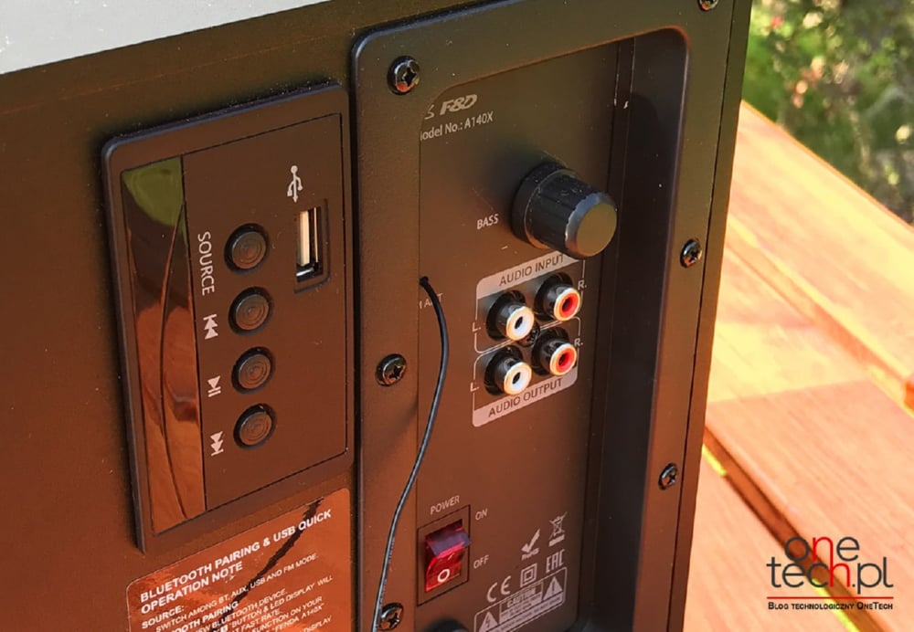 фото боковой панели регулировки баса, RCA, USB акустика Fenda
